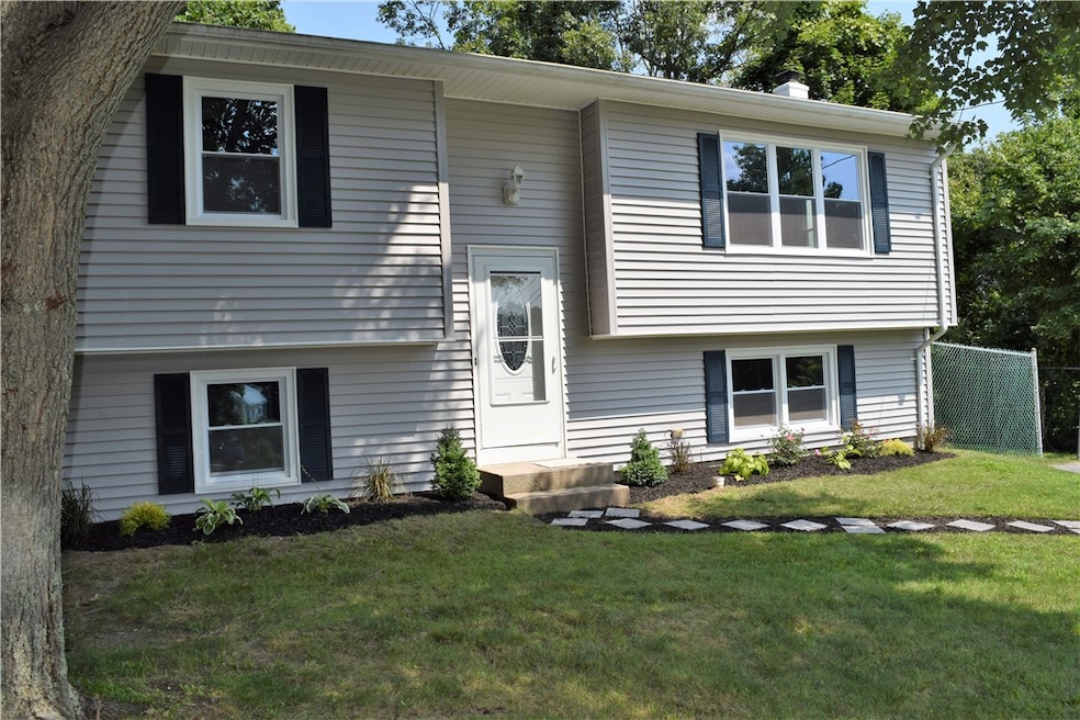 84 Steven Dr, West Warwick, RI 02893 - photo 1