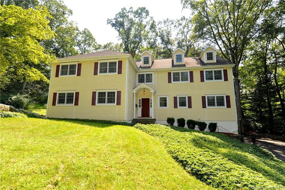 111 Woodchuck Rd, Stamford, CT 06903 - photo 1