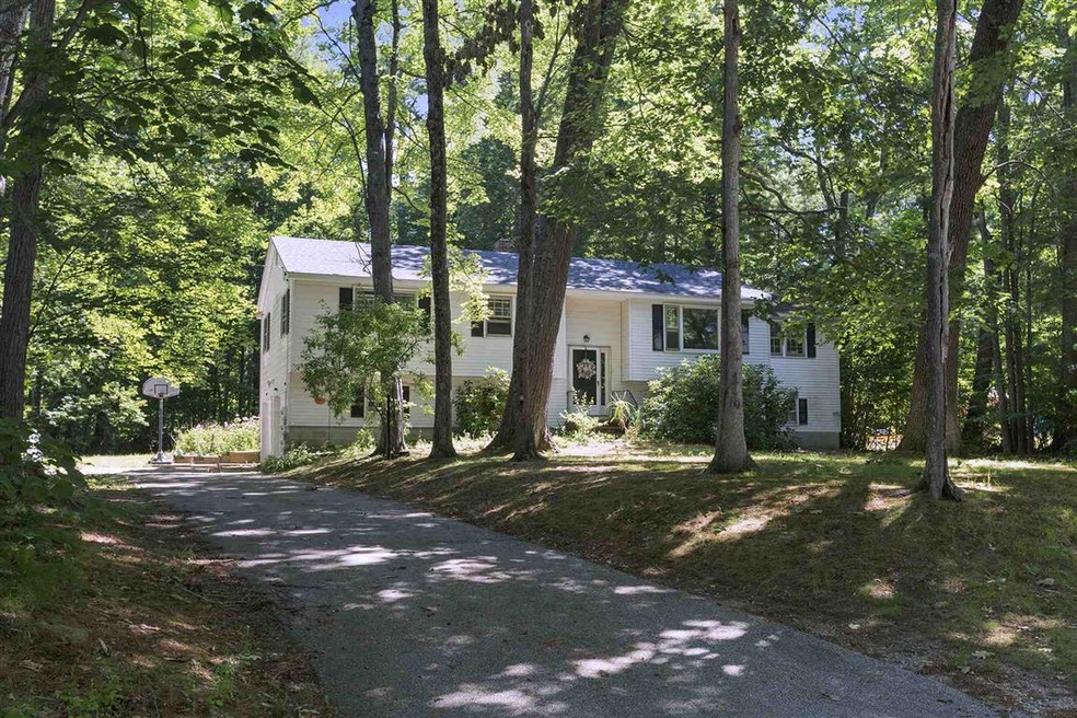 6 Cortland St, Londonderry, NH 03053 - photo 1