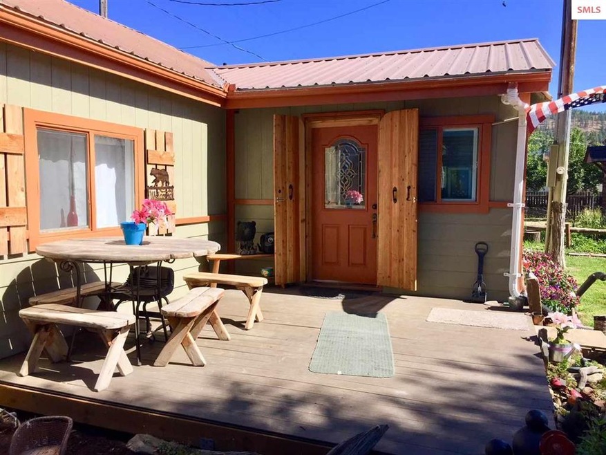 112 3rd Ave, Clark Fork, ID 83811 - photo 1