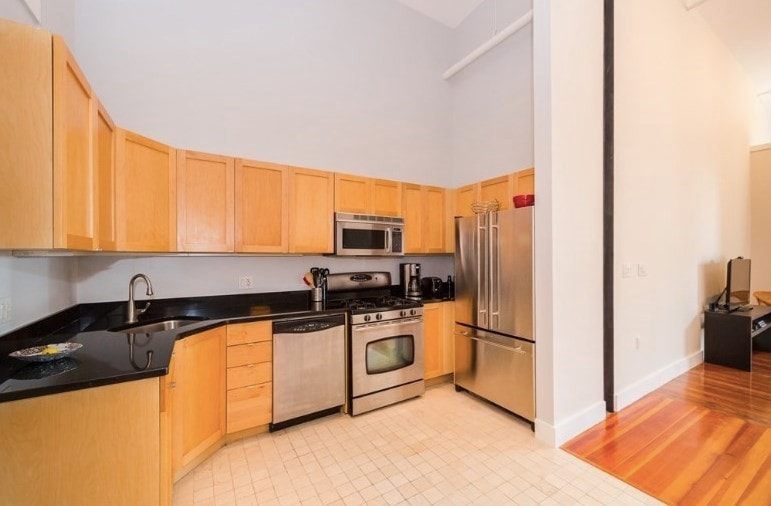 70 Exchange St unit 307, Lynn, MA 01901 - photo 1