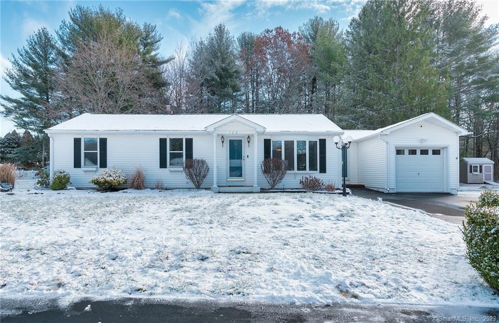 102 Union St, Plantsville, CT 06479 - photo 1