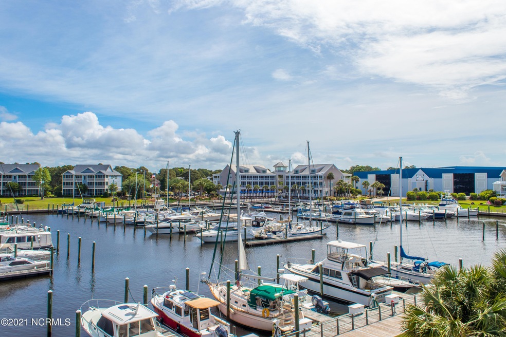 Marina picture