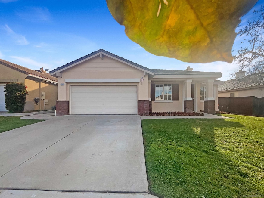 924 Glendora Dr, Oceanside, CA 92057 - photo 1