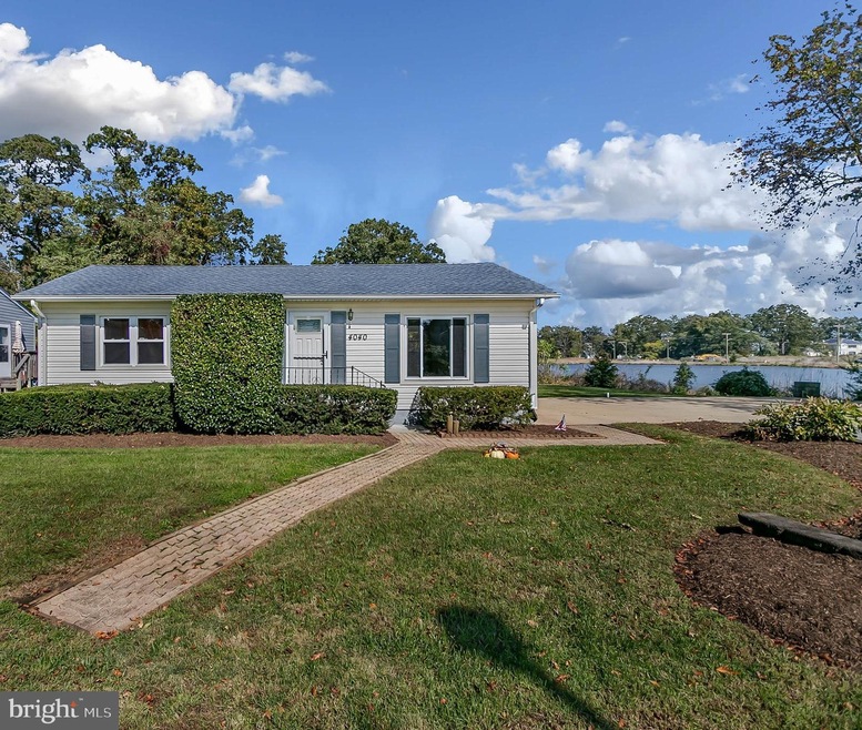 4040 10th St, North Beach, MD 20714 - photo 1