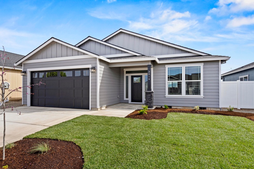 3814 Francine Ct unit Lot 25, Medford, OR 97503 - photo 1