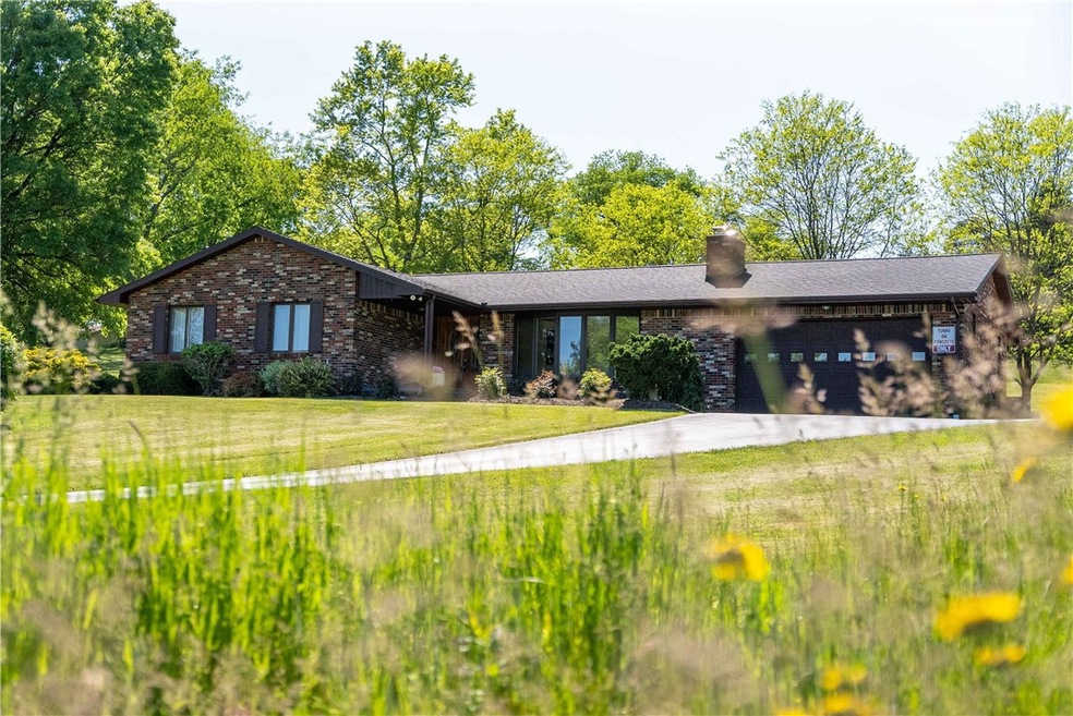 125 Walker Ln, West Newton, PA 15089 - photo 1