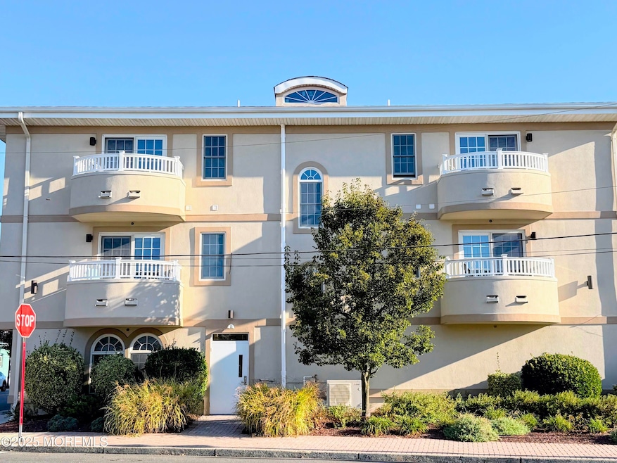 2 Main St unit 308, Bradley Beach, NJ 07720 - photo 1