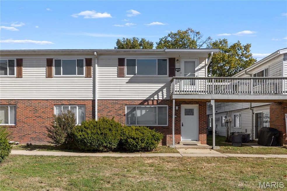 5310 Godfrey Rd unit 14, Godfrey, IL 62035 - photo 1