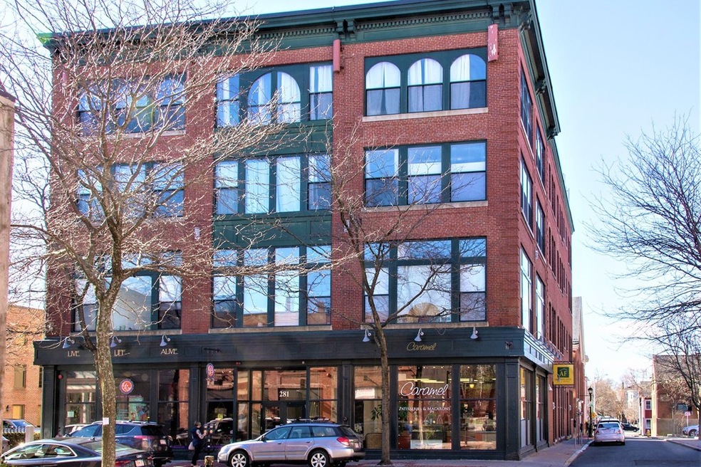 281 Essex St unit 305, Salem, MA 01970 - photo 1