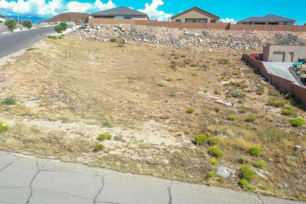 1440 W 365 N, Hurricane, UT 84737 - photo 1