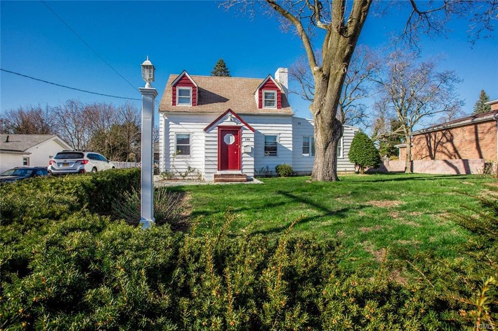 148 Heights Dr, Yonkers, NY 10710 - photo 1