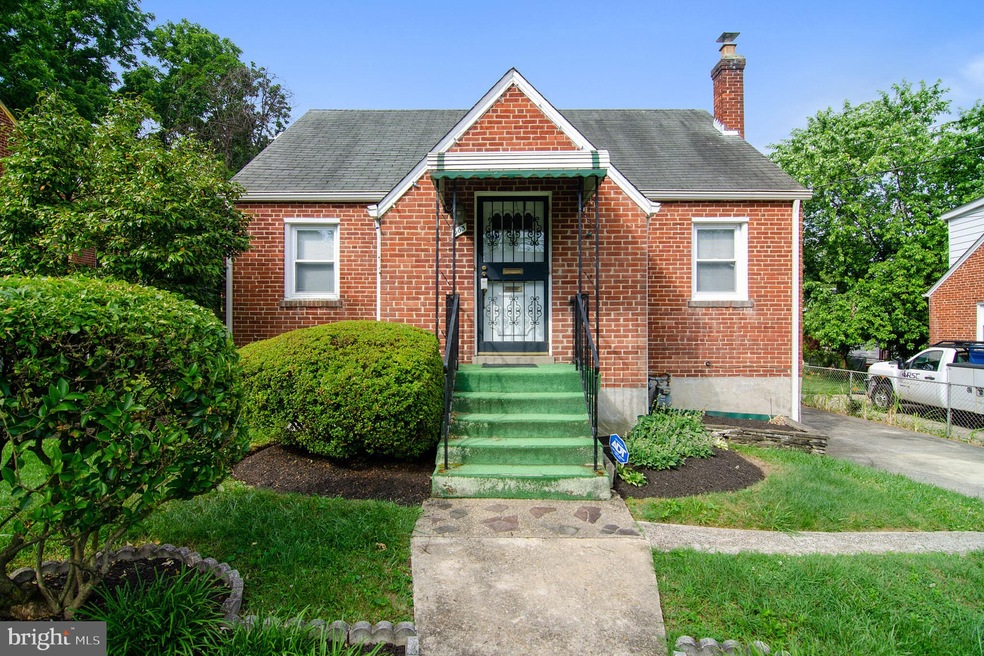 903 Karlson Ave, Hyattsville, MD 20783 - photo 1