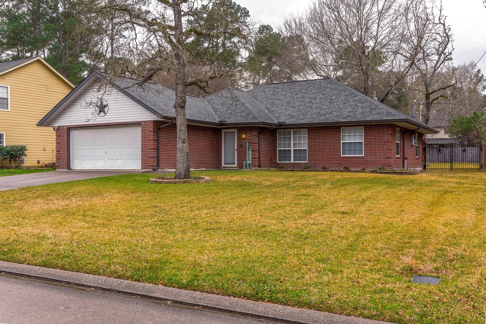 29015 Pine Forest Dr, Magnolia, TX 77355 - photo 1