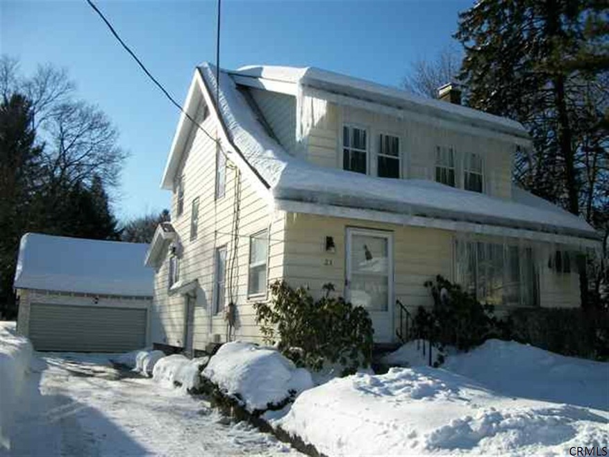 21 Oakwood Place, Delmar, NY 12054 - photo 1