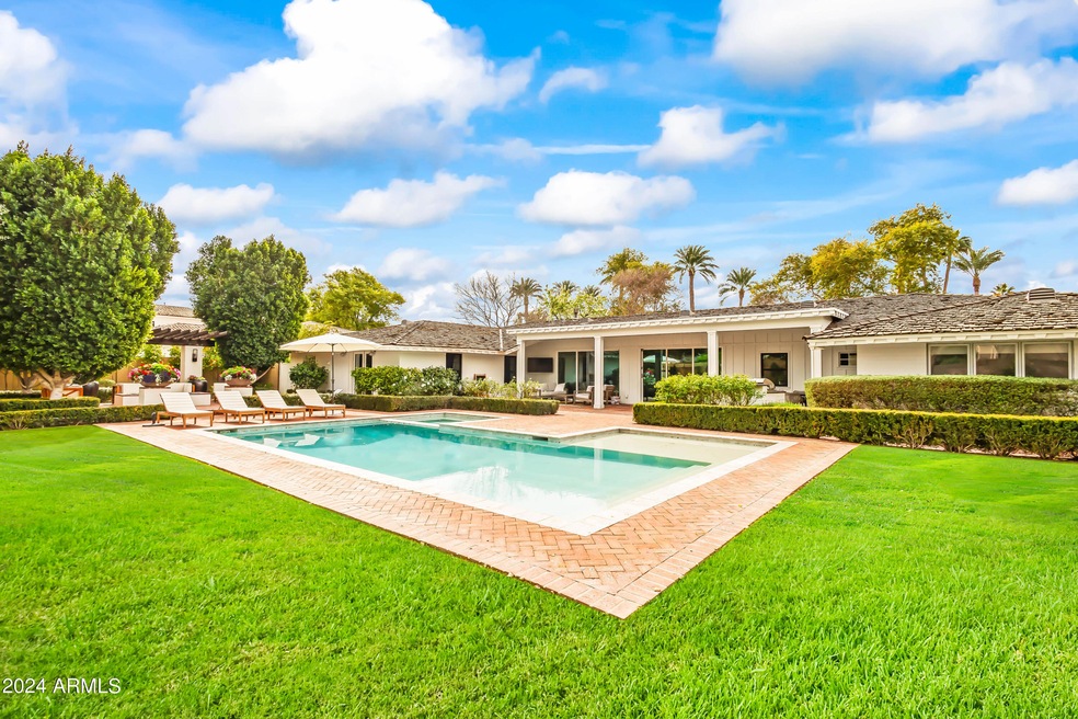 4920 E Lafayette Blvd, Phoenix, AZ 85018 - photo 1