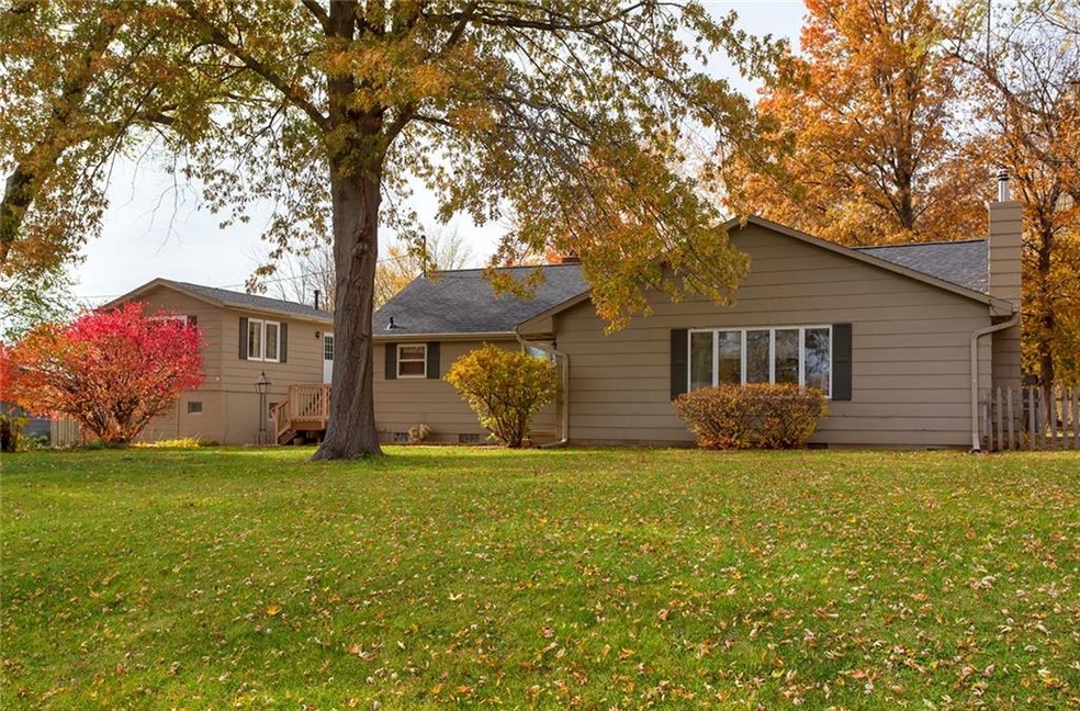 4200 SE 16th St, Des Moines, IA 50320 - photo 1