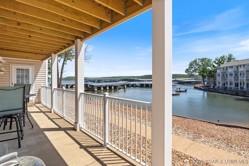 783 Winn Rd unit 5B, Osage Beach, MO 65065 - photo 1