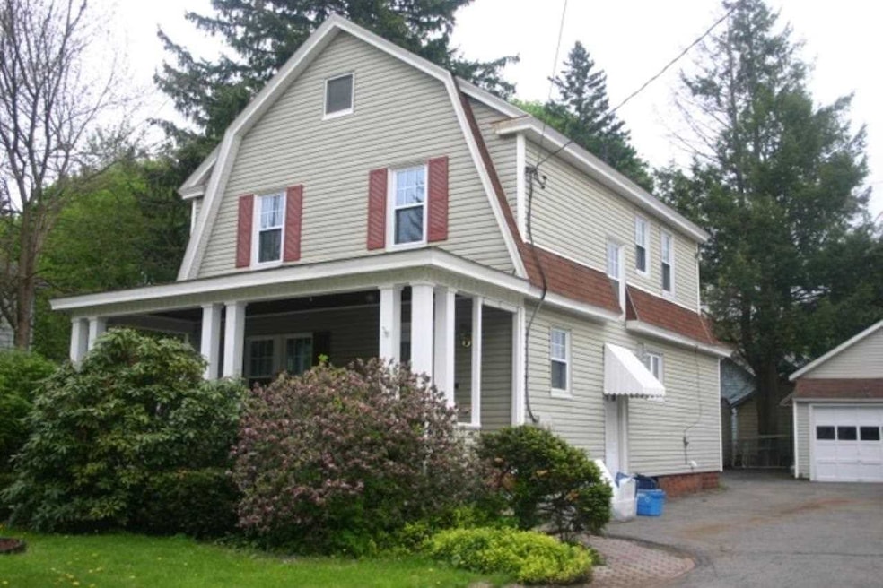 112 Swan St, Schenectady, NY 12302 - photo 1