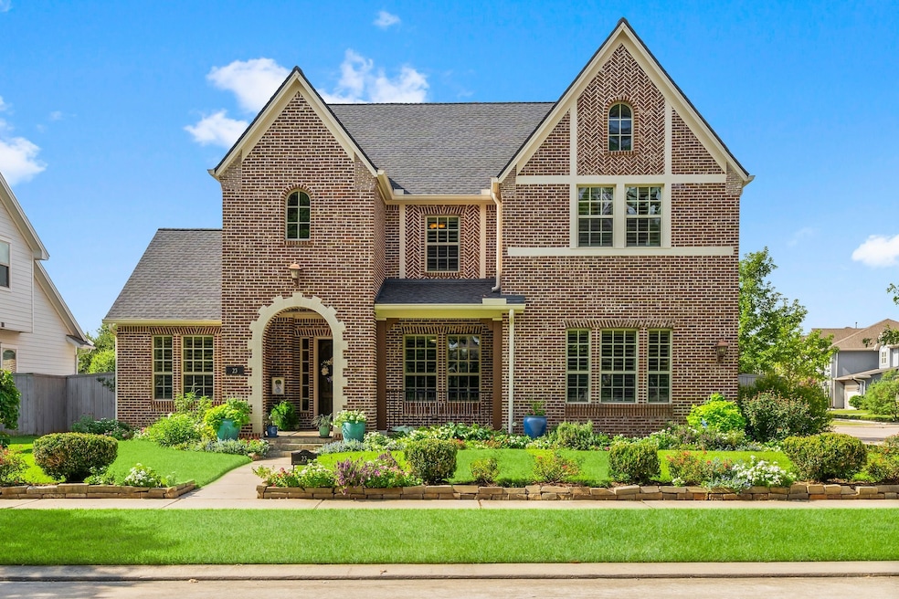 Sold • Co-Listing Agent