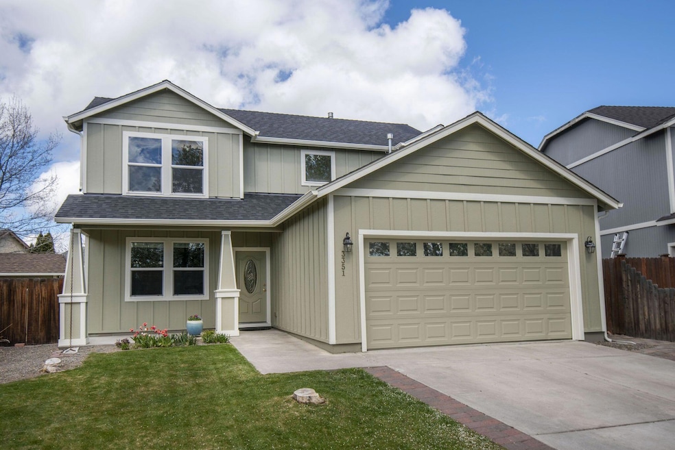 3351 SW Metolius Meadow Ct, Redmond, OR 97756 - photo 1