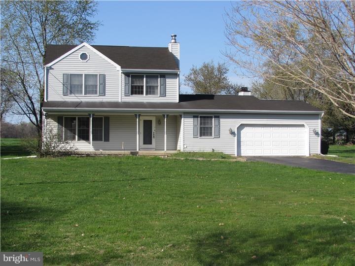 579 Lincoln Rd, Pilesgrove, NJ 08098 - photo 1