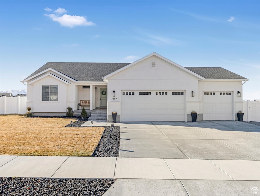 For Sale $557,800 • Co-Listing Agent