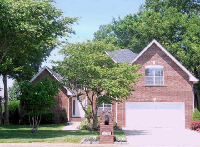 Welcome Home to 3018 Argyle Avenue!
