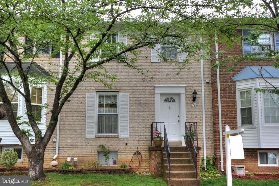 6008 Ticonderoga Ct, Burke, VA 22015 - photo 1