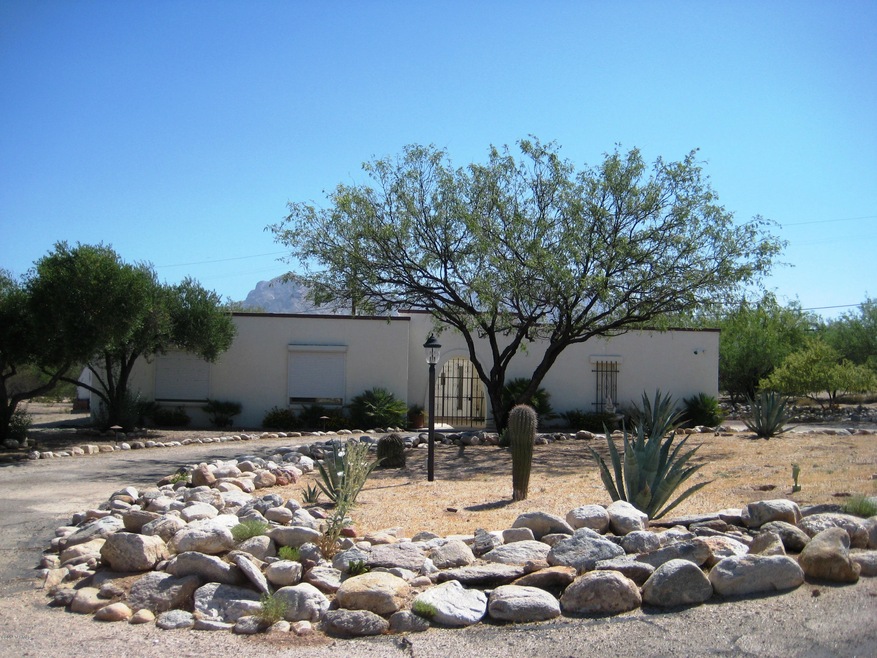 3bdr/2ba w/Den