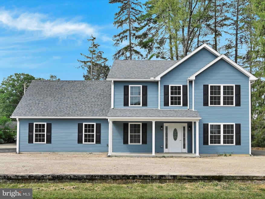 201 Maple Blvd, Orwigsburg, PA 17961 - photo 1