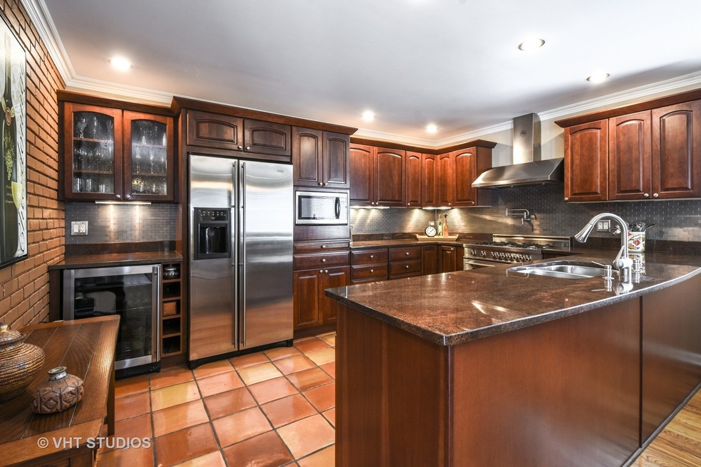 2 Dunbar Ln, Rolling Meadows, IL 60008 - photo 1