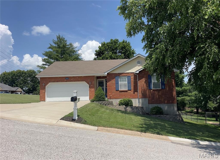 For Sale $319,900 • Co-Listing Agent