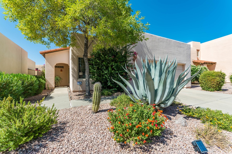 Welcome to 11679 N Mineral Park Way