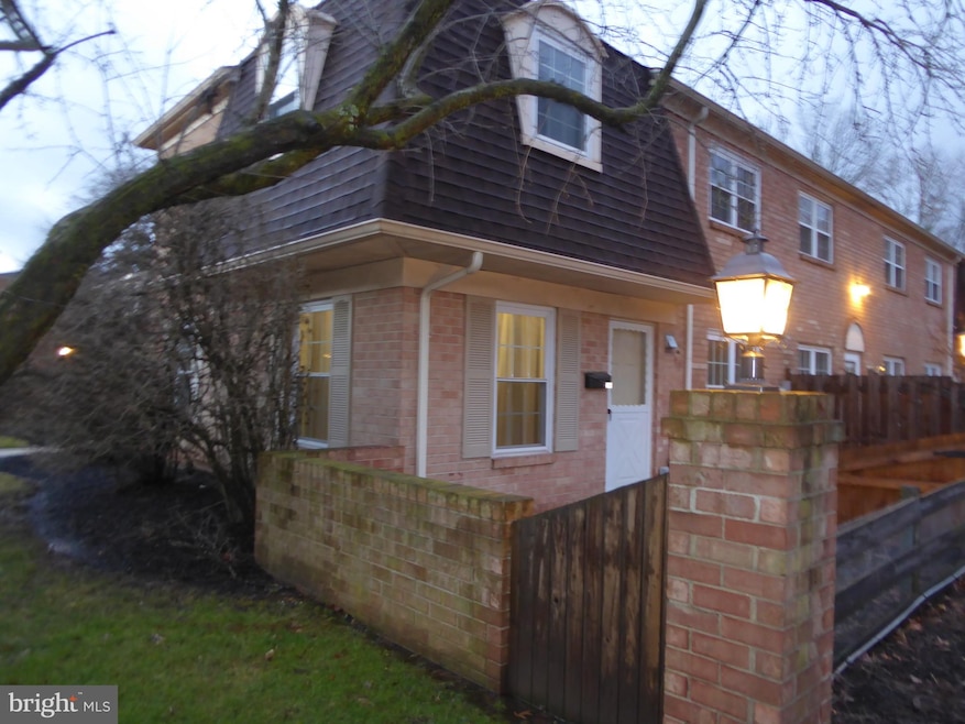 249 Arbour Ct, North Wales, PA 19454 - photo 1