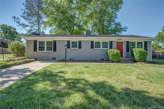 1401 Beverly Ave, Shelby, NC 28152 - photo 1