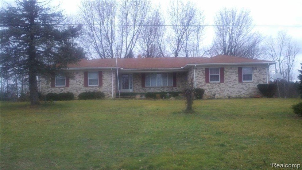 State Rd front exterior.jpg