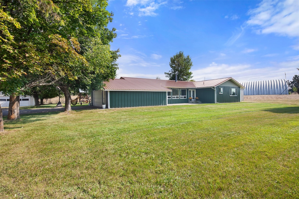 Under Contract $999,000