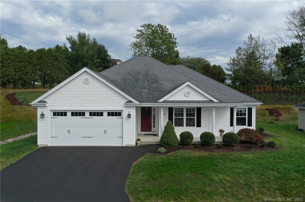 90 Roberts Trace unit 90, Bristol, CT 06010 - photo 1