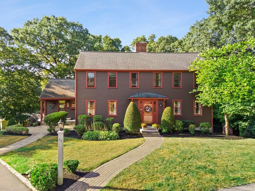 75 Oak Ridge Cir, Weymouth, MA 02188 - photo 1