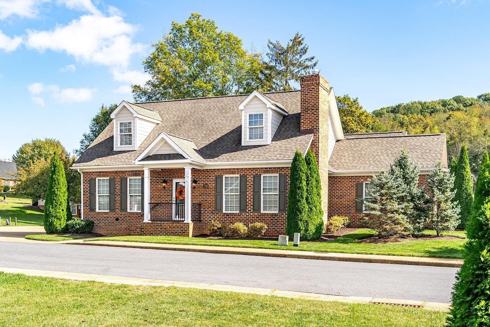 70 Peyton Randolph Ct, Harrisonburg, VA 22802 - photo 1