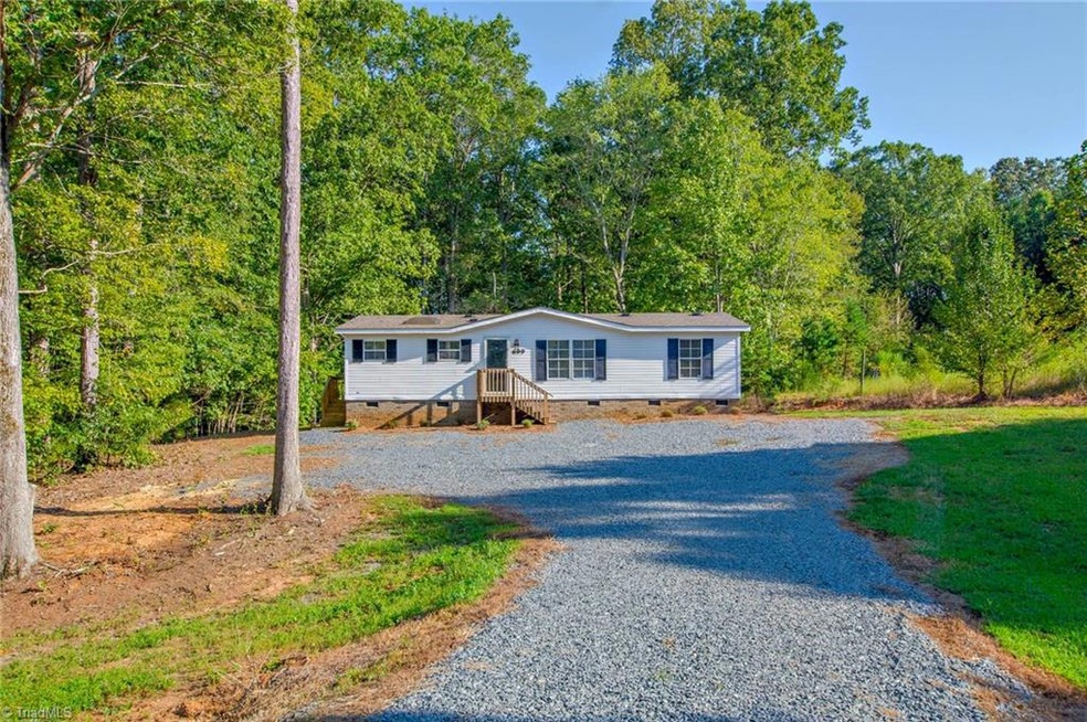 699 Mount Shepherd Rd, Asheboro, NC 27205 - photo 1