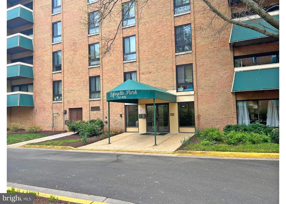 6145 Leesburg Pike unit 408, Falls Church, VA 22041 - photo 1