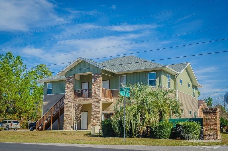 For Rent $1,400/month • Co-Listing Agent