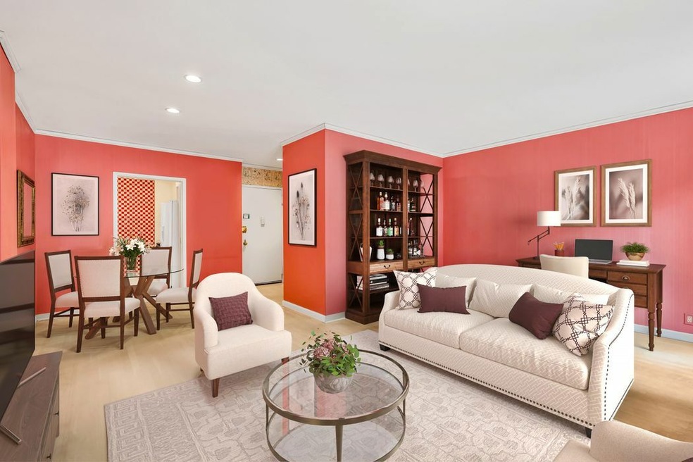 112 E 83rd St unit 5A, New York, NY 10028 - photo 1