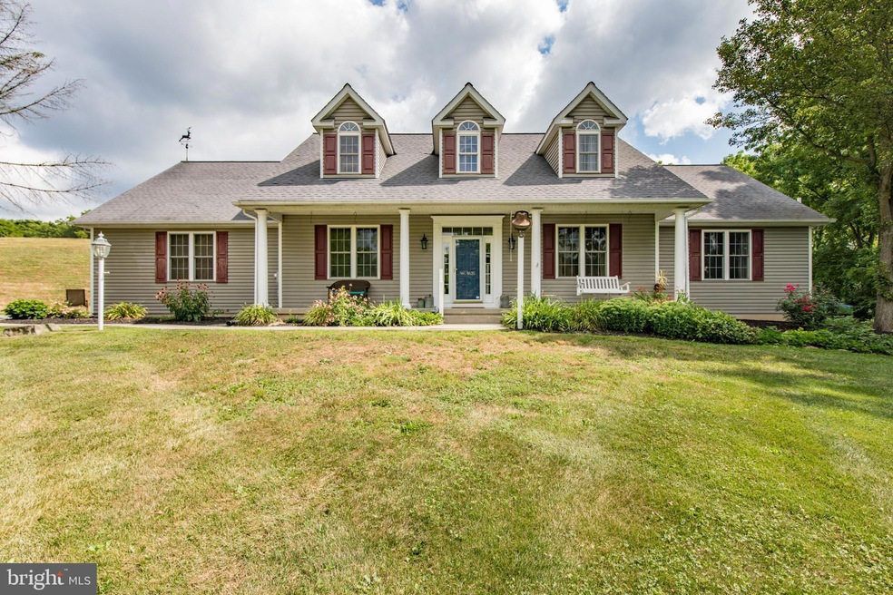 4625 Hillside Rd, Coplay, PA 18037 - photo 1