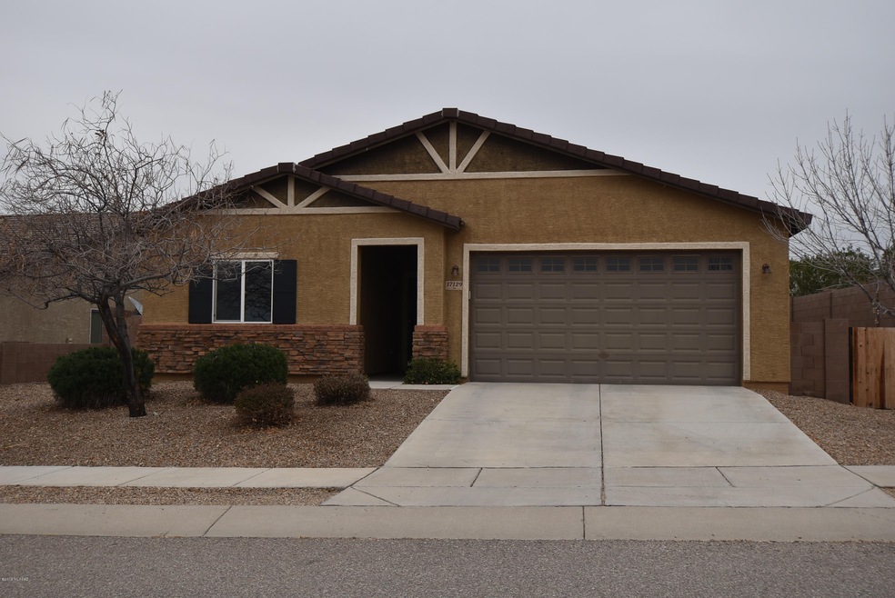 Front View of 17129 S. Mesa Shadows