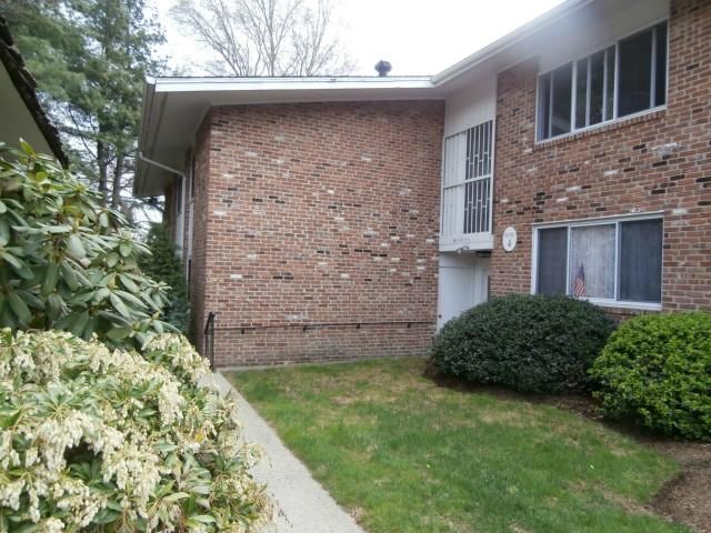 112 Southport Woods Dr unit 112, Southport, CT 06890 - photo 1