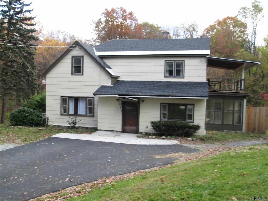 77 Ridge Rd, Rensselaer, NY 12144 - photo 1