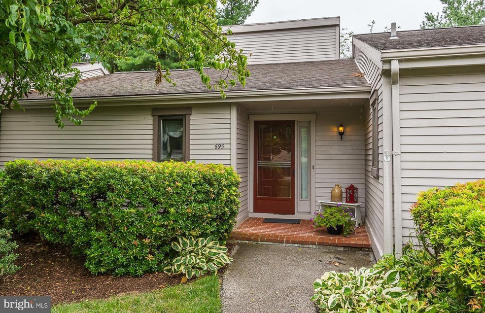 695 Inverness Dr, West Chester, PA 19380 - photo 1